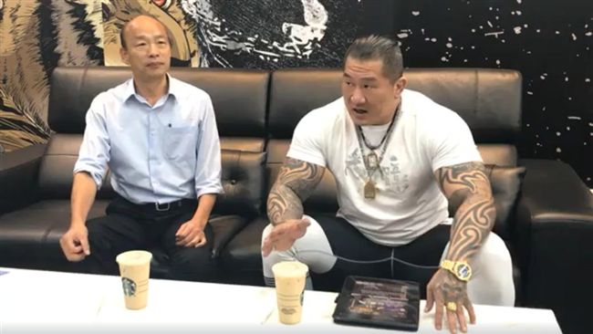 就喜歡韓國瑜!館長嗆酸民:韓當院長我爽