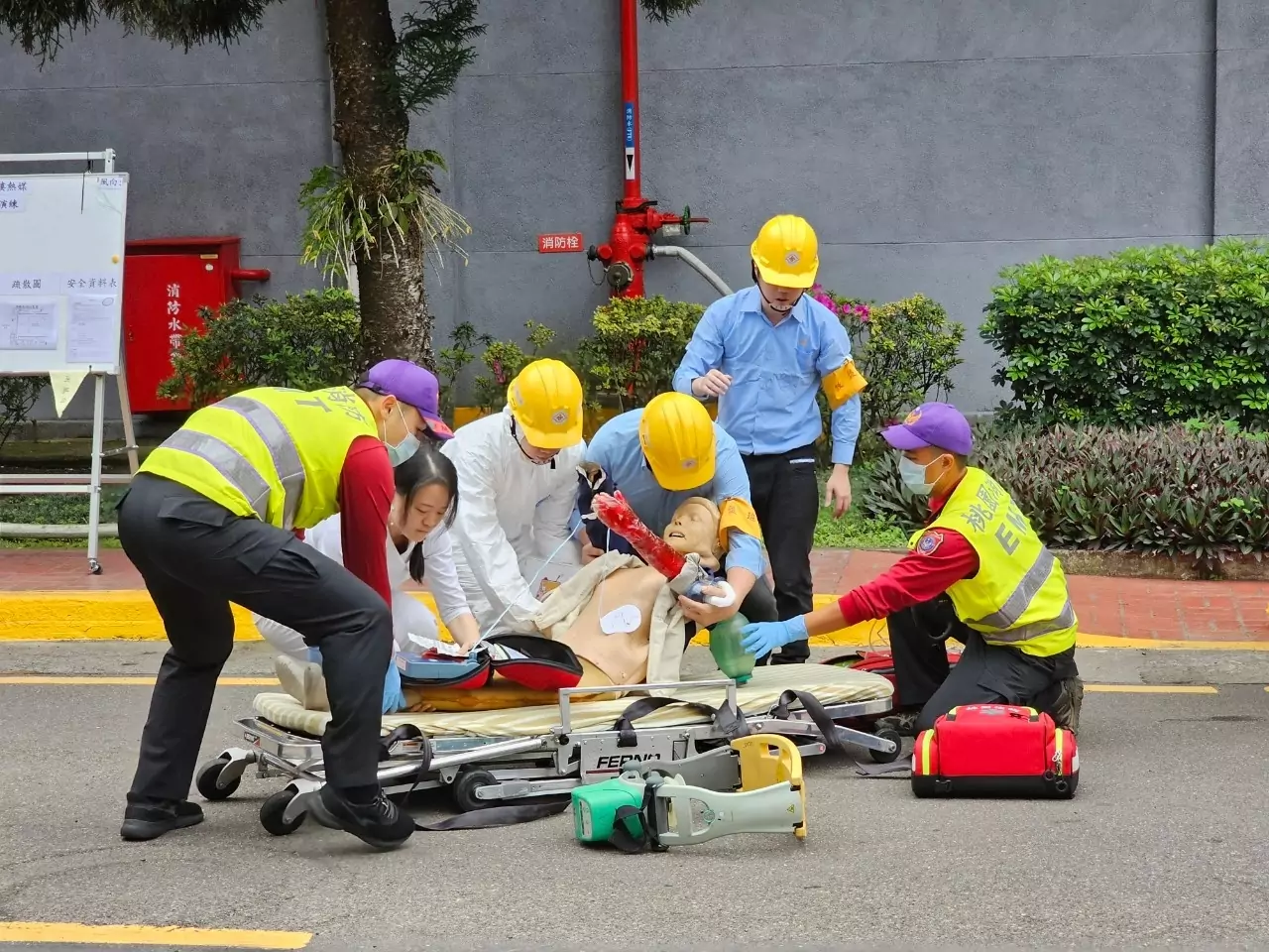 桃消坪頂分隊攜手南亞塑膠 強化自衛消防編組應變能力 2024.2.22 240222 21 0
