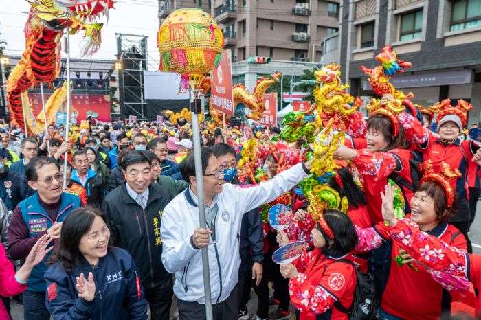 靚靚楊梅慶元宵熱鬧登場 6大展區與市民共度佳節 20240224182535995