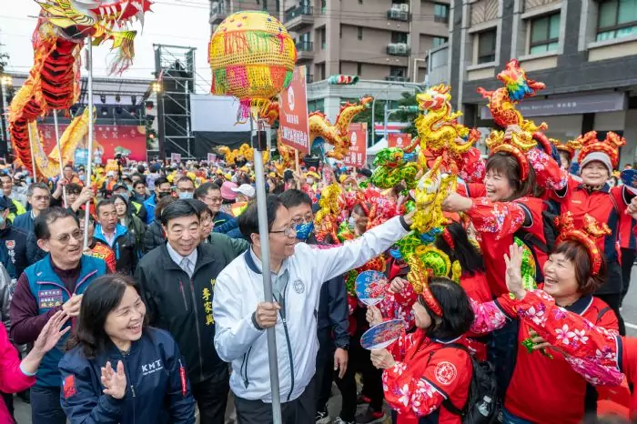 靚靚楊梅慶元宵熱鬧登場 6大展區與市民共度佳節 靚靚楊梅慶元宵熱鬧登場 6大展區與市民共度佳節