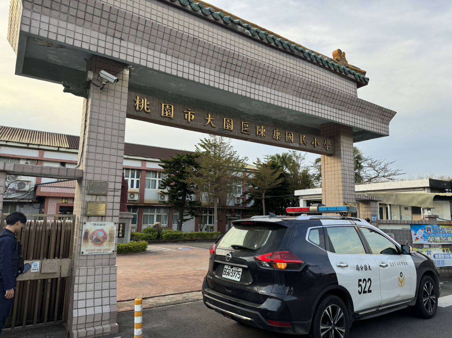 2國小寒假遭闖入偷電纜線 大園警全力查緝竊賊 349553 0