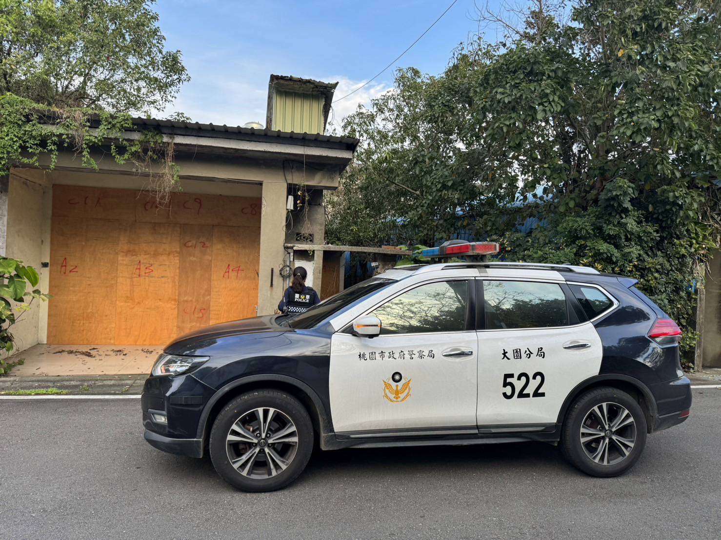 2國小寒假遭闖入偷電纜線 大園警全力查緝竊賊 349556 0