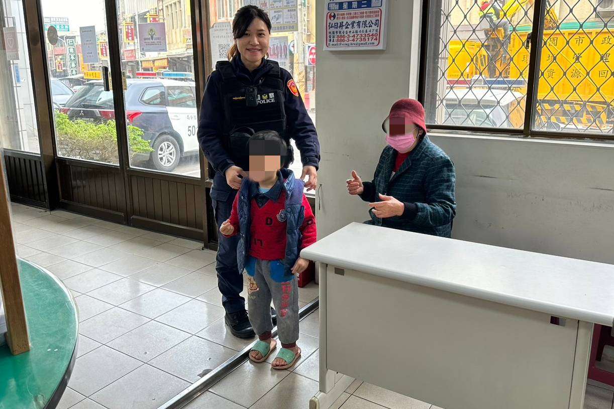 4歲男童貪玩偷溜出門 外婆找嘸孫急報警 349990 0