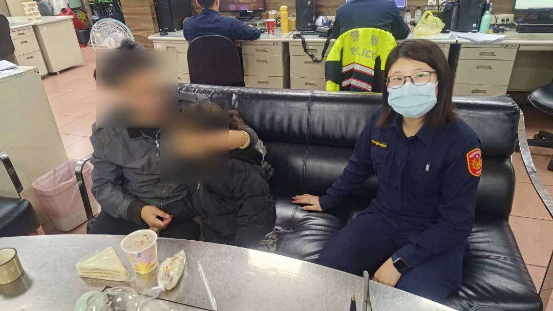 單親母將入獄擔心幼女無所依 蘆竹警與社福團體暖心協助 395385