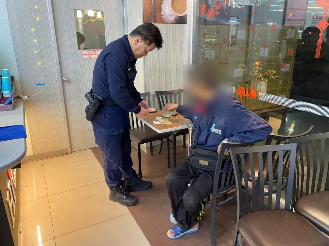 春節愛心不打烊 蘆竹警助弱勢民眾申請急難補助 春節愛心不打烊 蘆竹警助弱勢民眾申請急難補助
