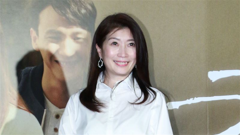 夏克立開記者會駁家暴 黃嘉千42字吐心聲