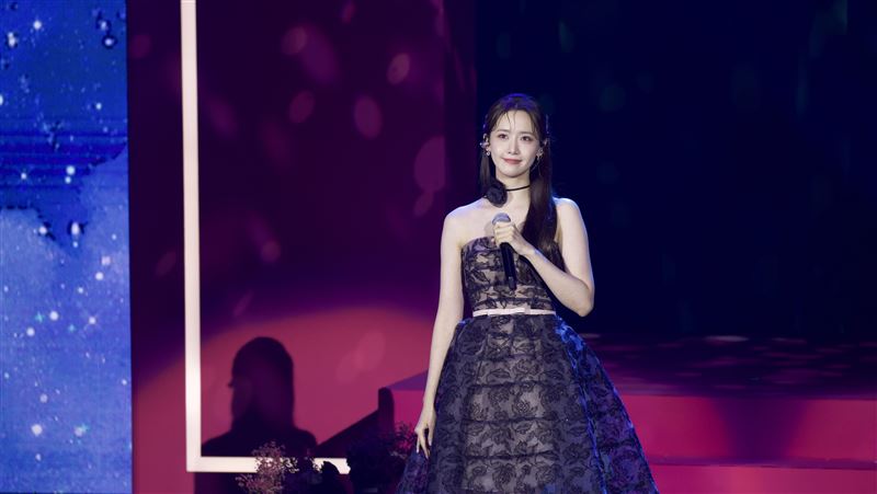 潤娥大嗑QQ球!撩粉直呼:我保護你