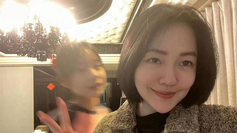 小S模糊許老三遭酸:拍成鬼 本人8字回嗆