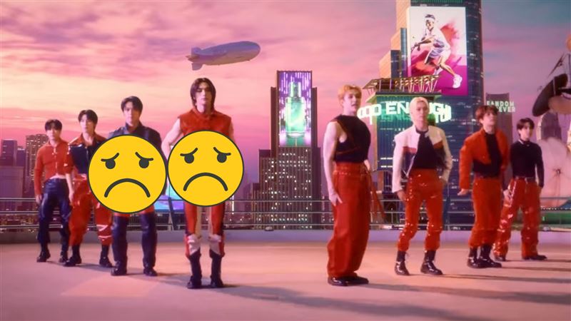 男團黑內褲外穿當超人?造型連網友都傻眼