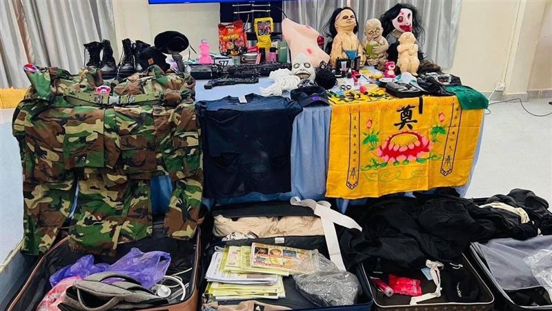 晚安小雞道具全搜出!他酸:開萬聖節派對