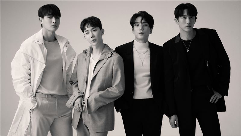 等十年男團2am確定來台!祭超狂合照福利