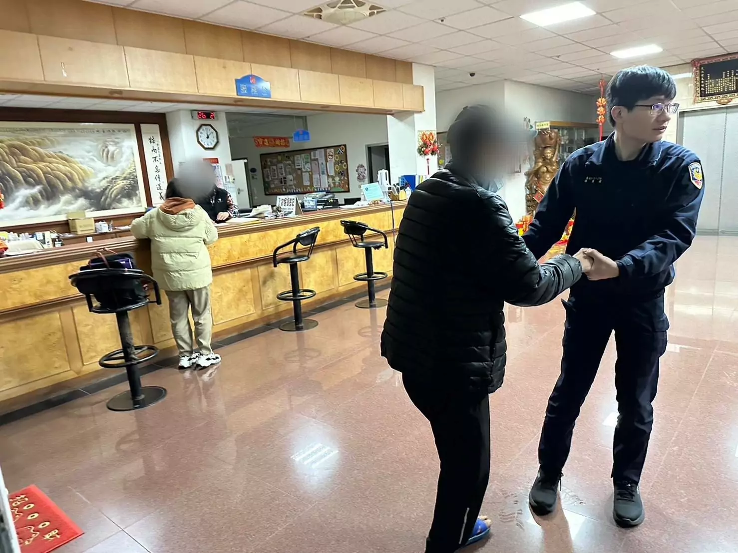 八德分局春節為民服務不間斷 讓民眾安心過好年 561280 0