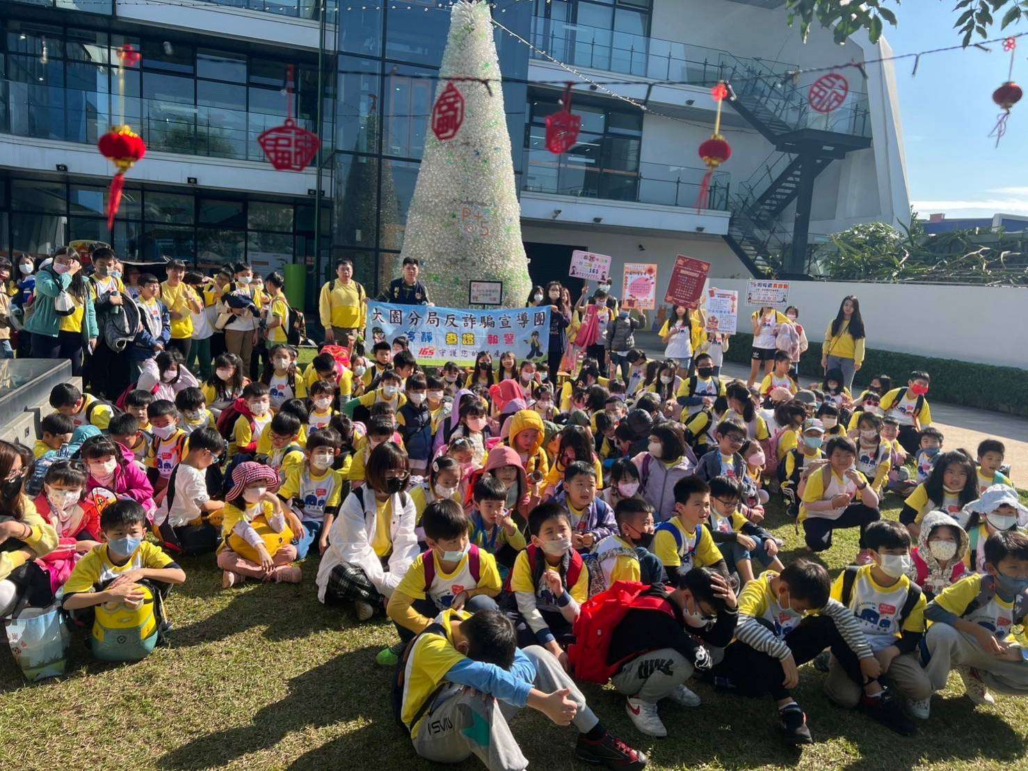 大園警結合文創園區加強宣導 提升學童預防犯罪觀念 670718 0