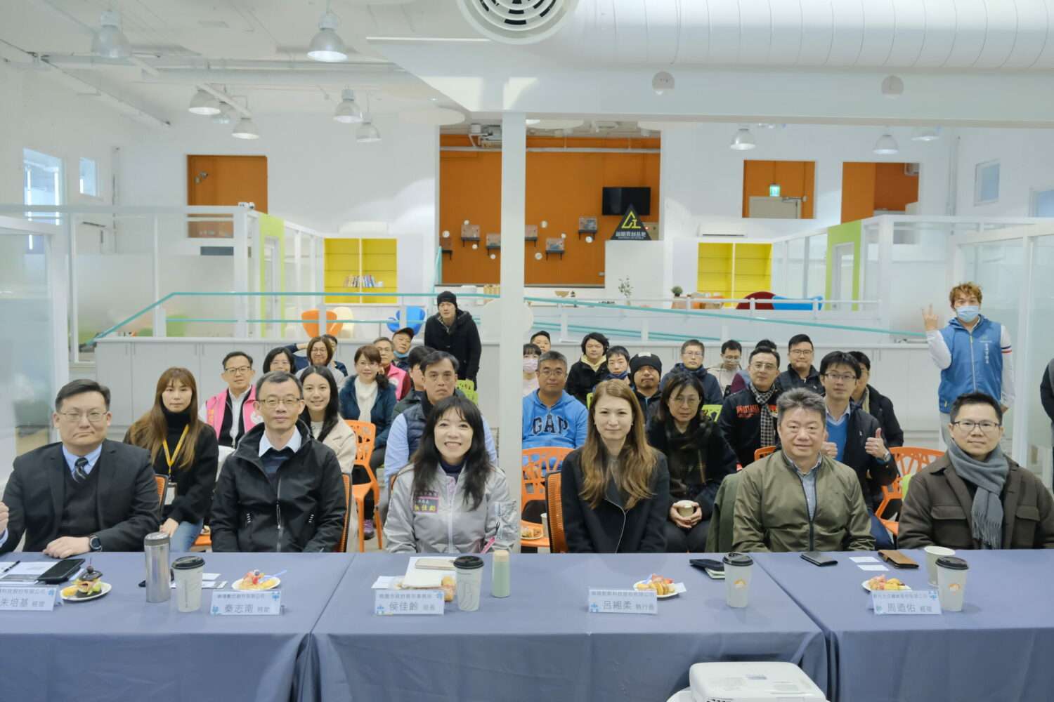 桃園青年局產業轉型加速器計畫 促進新創、在地企業共同成長