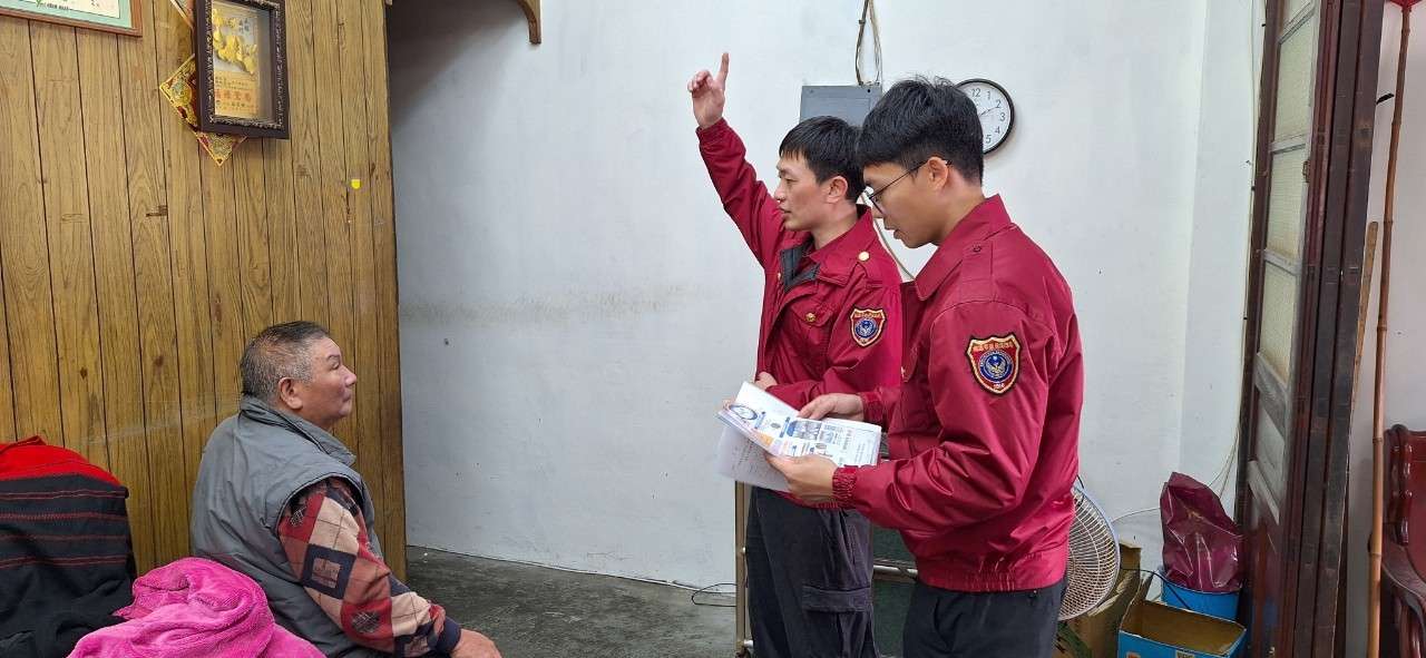桃消桃園分隊年節前送暖 守護獨老居住安全 LINE ALBUM 113.02
