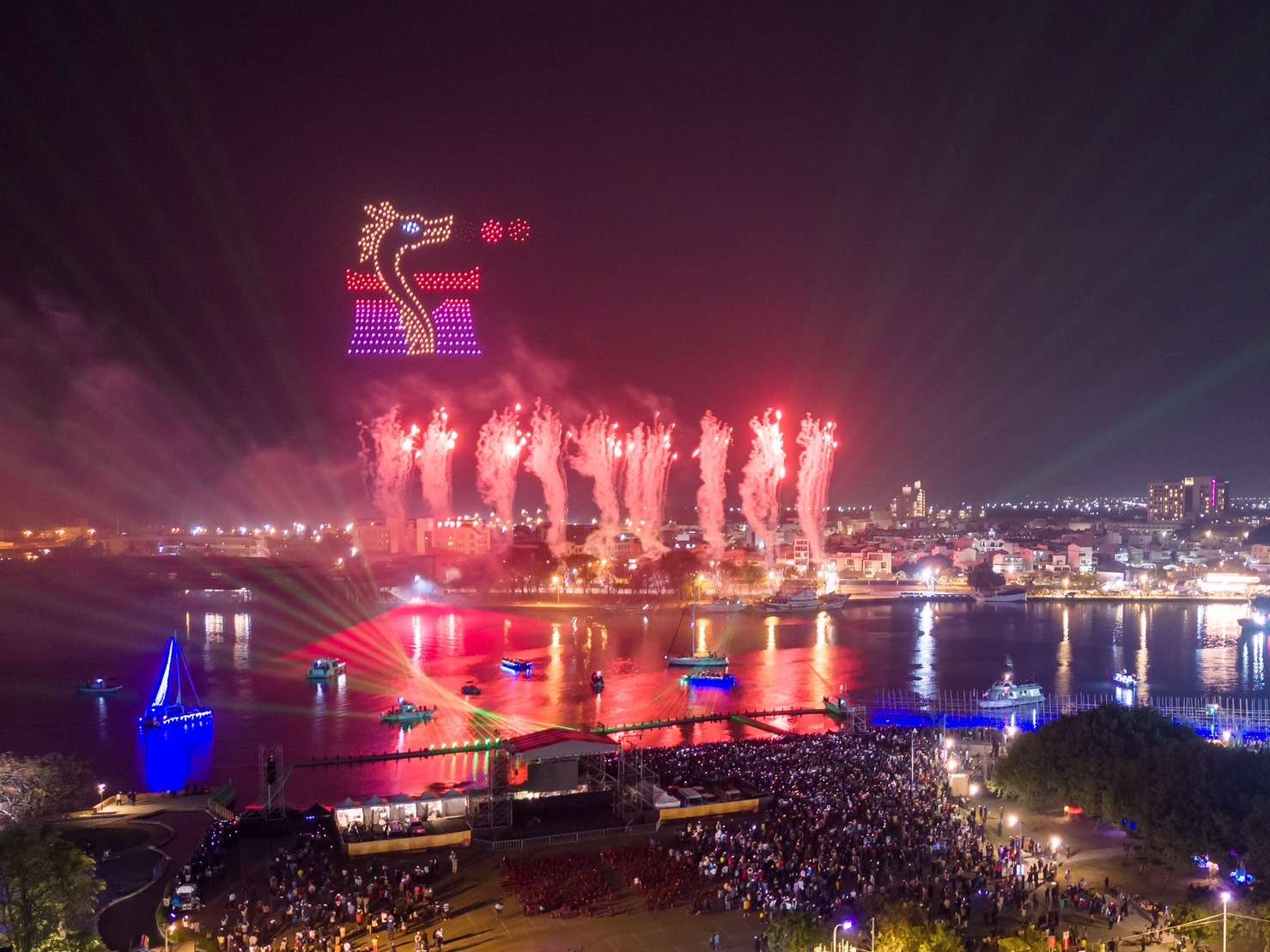 2024台灣燈會在臺南 總導演黃泰以空中劇場展演憶-臺南 S 23896204