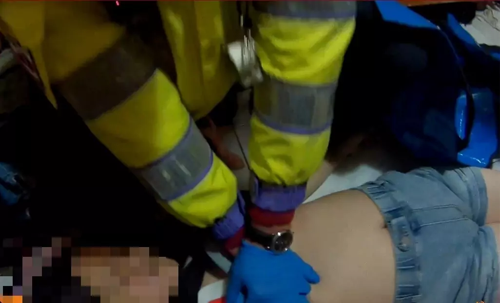 鬼門關前搶人!誤吞食口香糖致命梗塞 消防員即刻救援 鬼門關前搶人!誤吞食口香糖致命梗塞 消防員即刻救援
