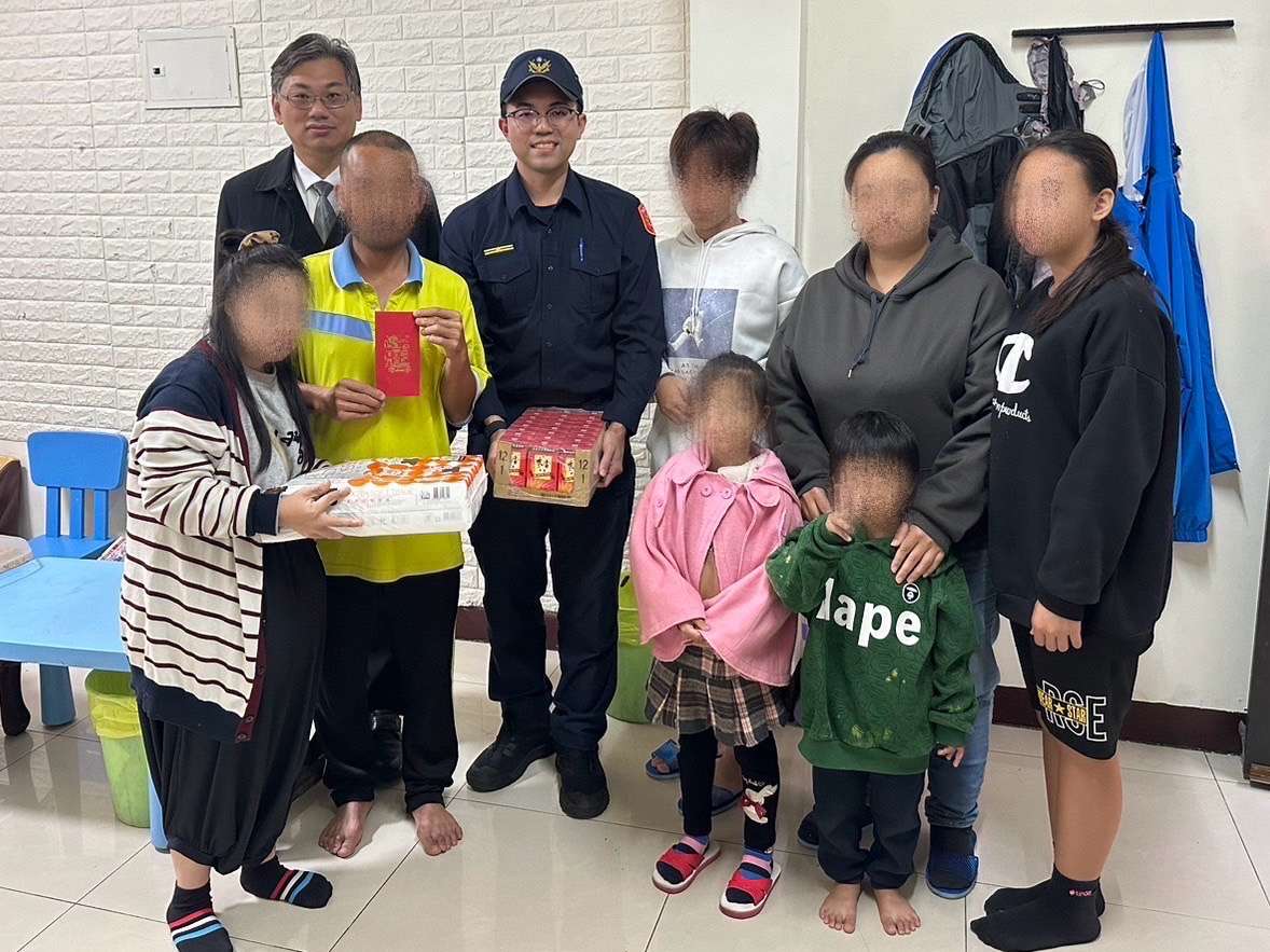 龜山警助癲癇男送醫 意外揭辛酸故事 S 97148955 0
