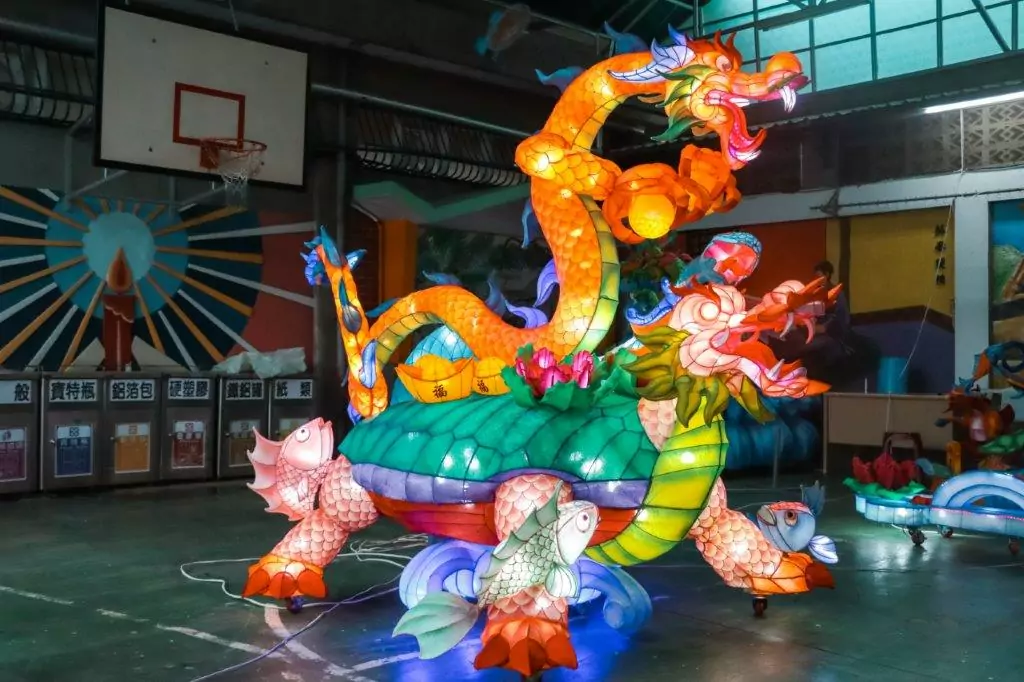 北監收容人展現精湛手藝 花燈作品頻獲獎 北監收容人展現精湛手藝 花燈作品頻獲獎