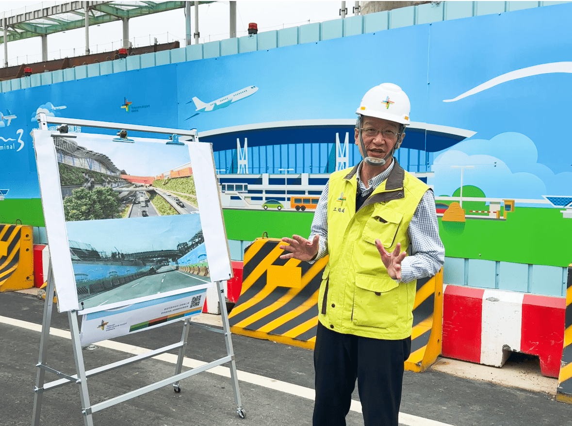 機場公司副總經理孫宏彬表示，航站北路施工困難點與界面甚多，但用路人只要依循道路指標即可順利改道。