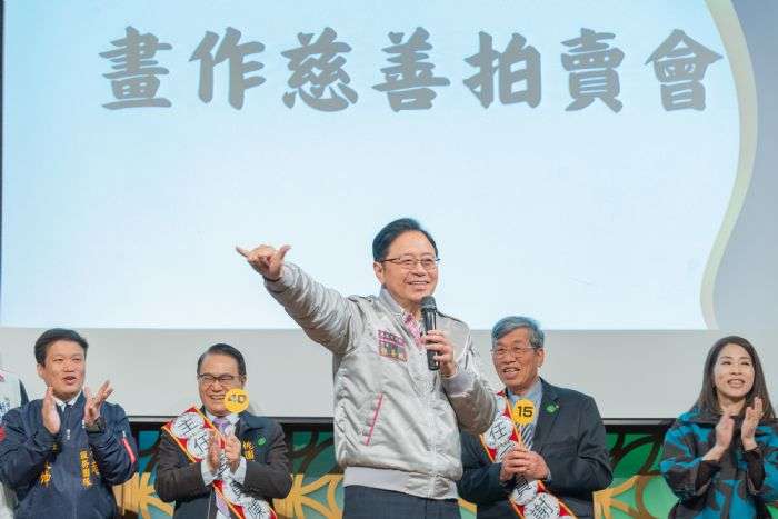 桃園家扶中心扶幼新、卸任主委交接 張善政肯定34位資深志工付出 20240310153337811