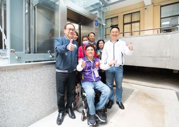 桃警局本部設無障礙電梯 滿足身障者與長輩需求 20240319182538562