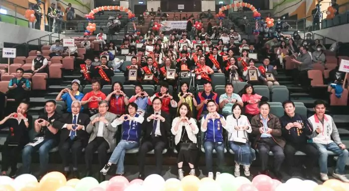 桃園青年節表揚大會登場 55人獲張善政表揚 桃園青年節表揚大會登場 55人獲張善政表揚