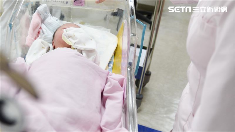 政府驚人結論 高房價與低生育率無關