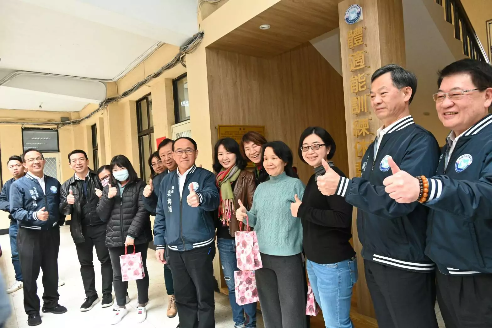 桃警感謝女力付出 贈婦女節禮盒 桃警感謝女力付出 贈婦女節禮盒