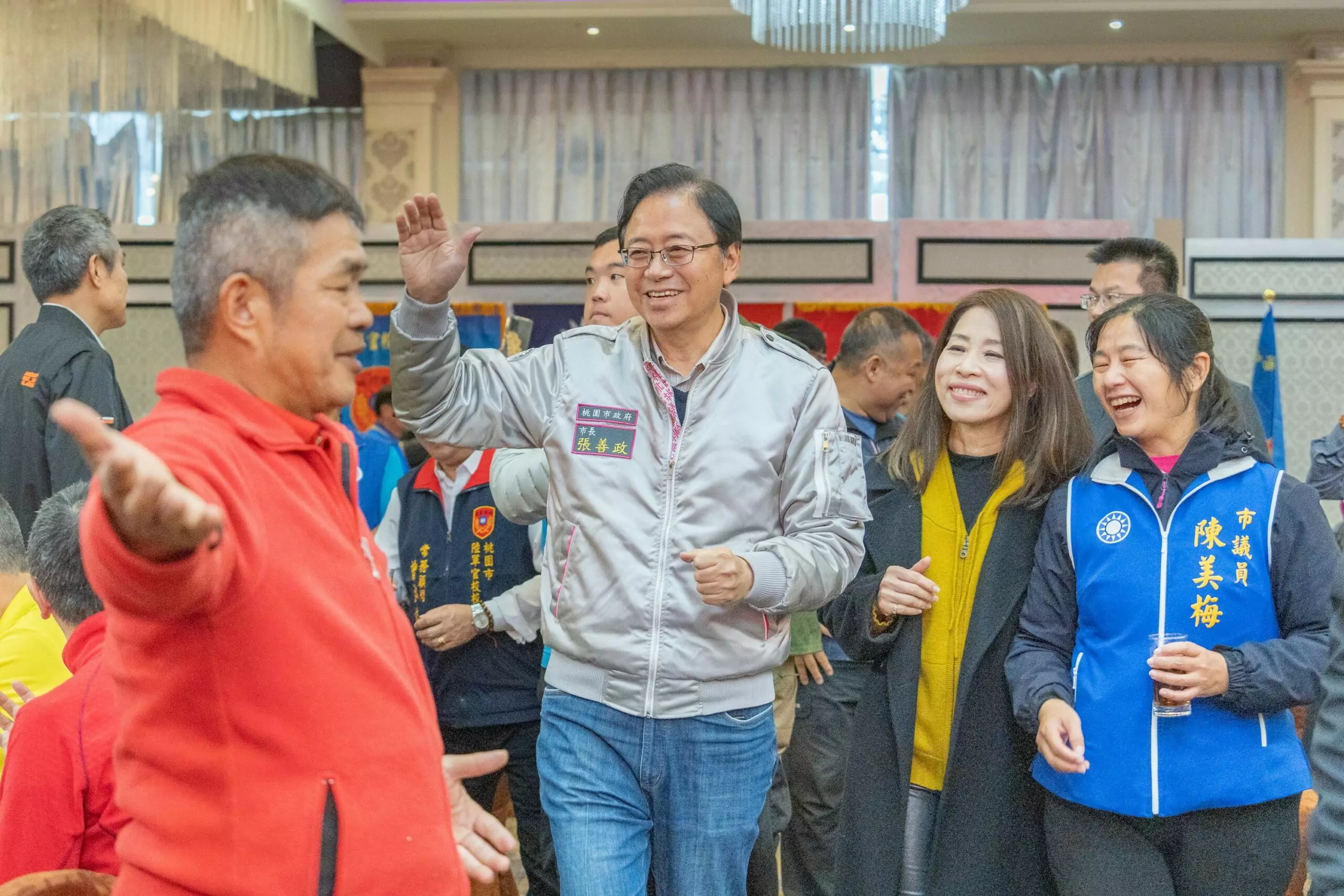 出席桃市陸軍官校友會新春團拜 張善政:持續擴大公益能量 出席桃市陸軍官校友會新春團拜 張善政:持續擴大公益能量