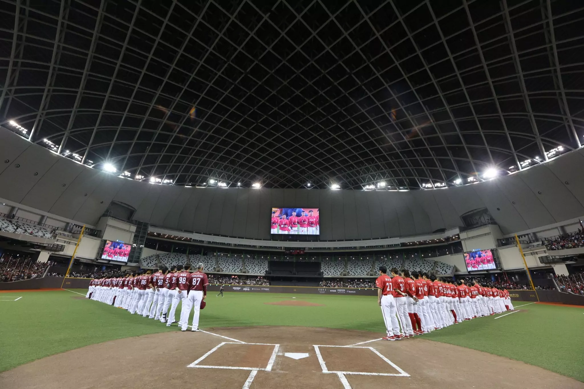 中職35年點燃戰火 味全龍3:2勝樂天桃猿 中職35年點燃戰火 味全龍3:2勝樂天桃猿