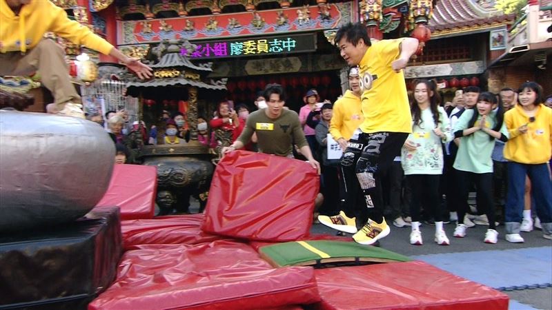 身價上億擁6棟豪宅 胡瓜遭詐騙急報警