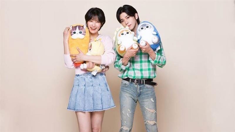 睽違7年震撼合體 畢書盡賴雅妍曝新喜訊