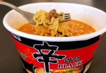 實測辛拉麵…韓YTR曝這國勝:料多又便宜