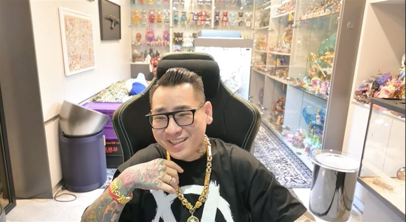 游否希控黑衣人討88萬 蹦闆笑酸回1句