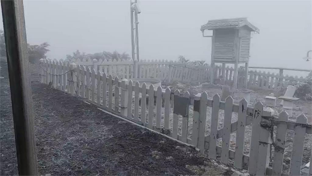 玉山降冰珠! 週日起逐步回溫 冷氣團週三再襲