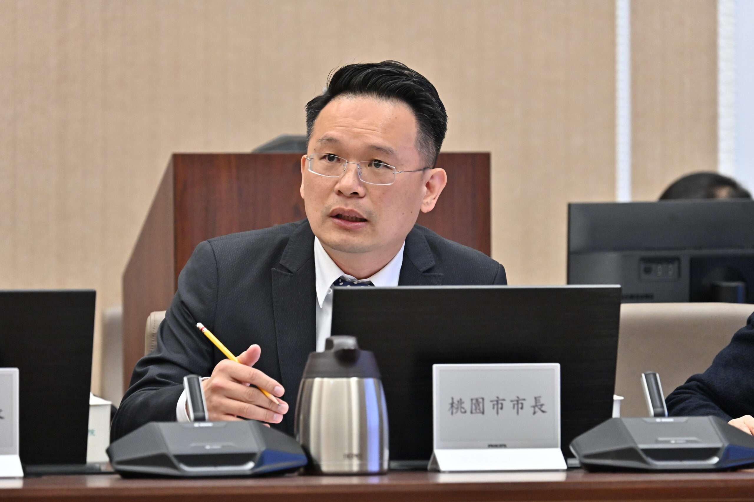 倉儲大火頻傳 蘇俊賓倡議倉儲納入《工廠管理輔導法》管理 960006 scaled