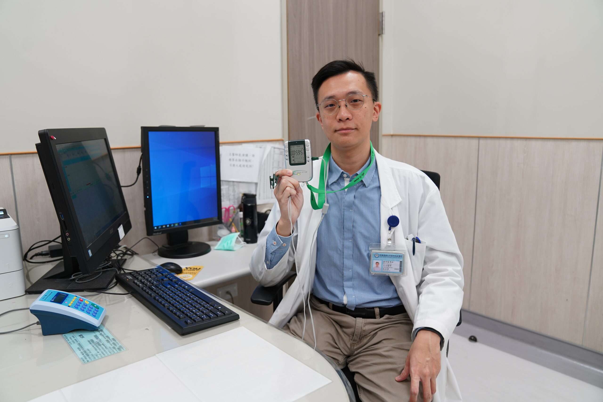 高中生壓力過大患憂鬱症 中醫大新竹附醫師:這3症狀是徵兆 DDD scaled