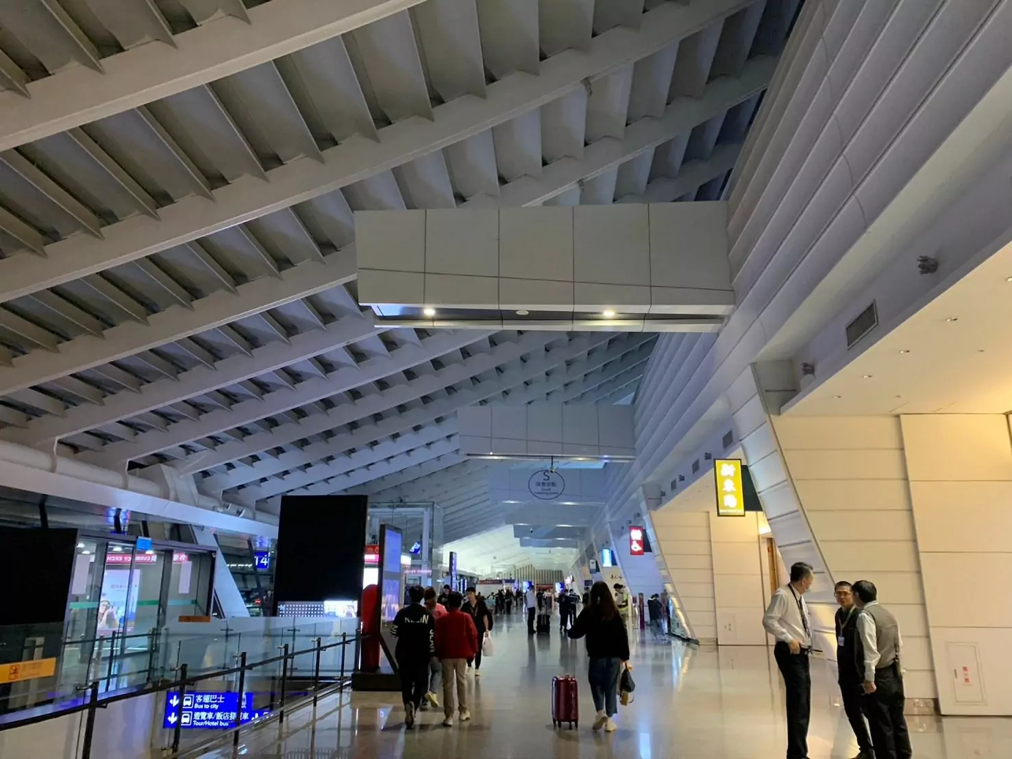 桃機首度參與世界關燈日活動 響應環境永續理念 桃機首度參與世界關燈日活動 響應環境永續理念