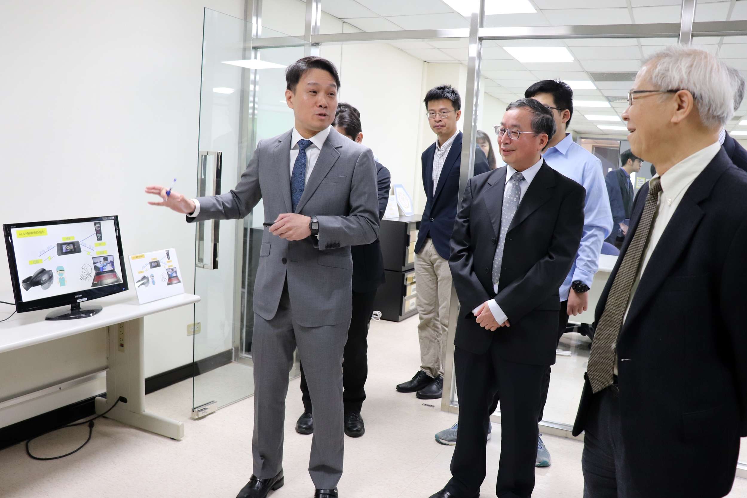 長庚大學B5G通訊示範基地今啟用 培育新世代高端行動通訊人才 FSWC