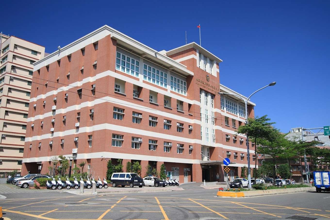 桃園旅館驚傳擄人!2嫌犯開車落深溝逃逸 遭綁男子OHCA送醫急救中 GI88
