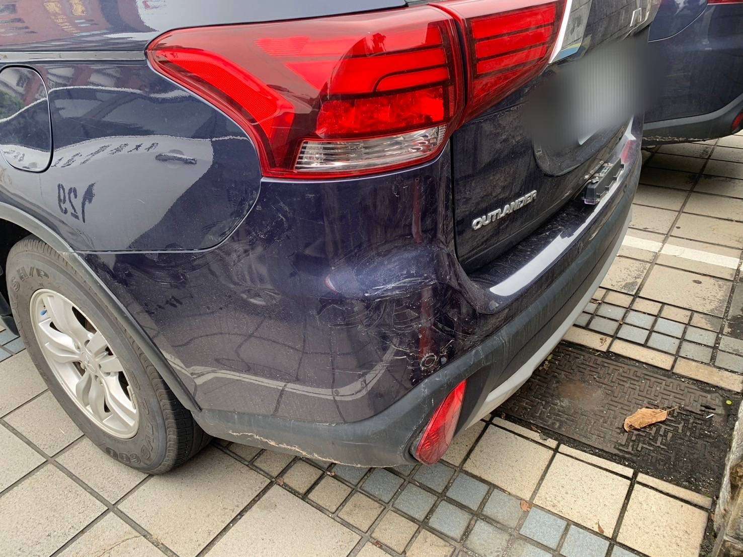 【有片】員警執勤不慎擦撞民眾車輛 八德分局:依法掣單告發 S 10936357