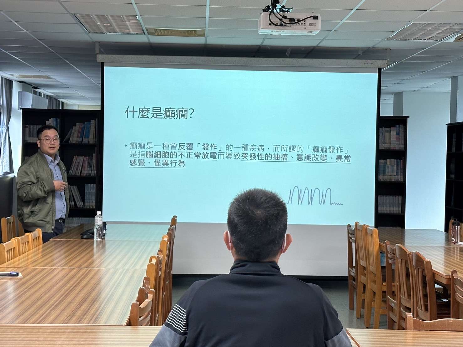 癲癇發作往嘴塞物品?部桃醫:恐造成更大傷害 S 55345305
