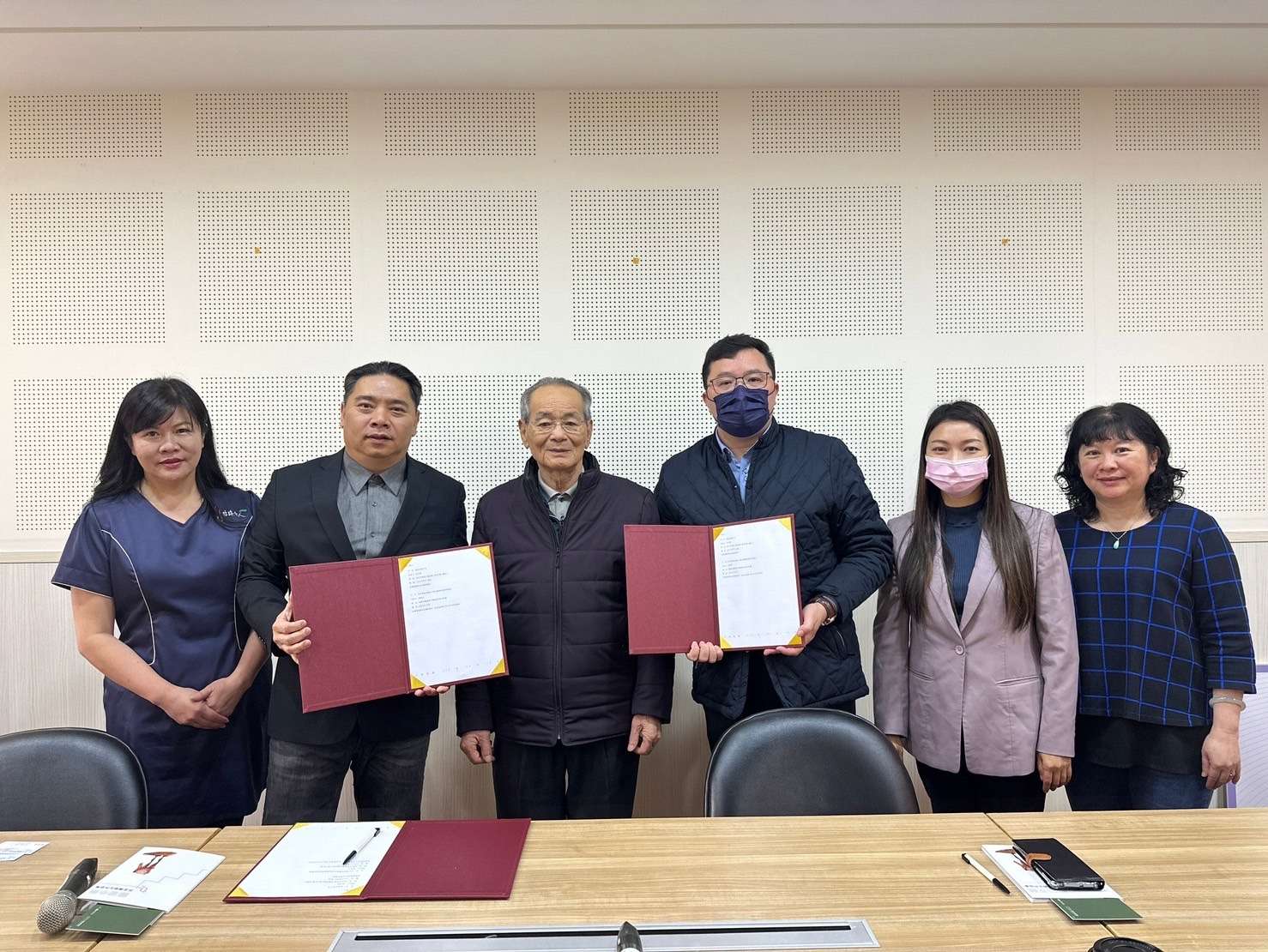 新生醫專與倪采公司攜手合作 培育美容專業人才 gksljzdfwkf54