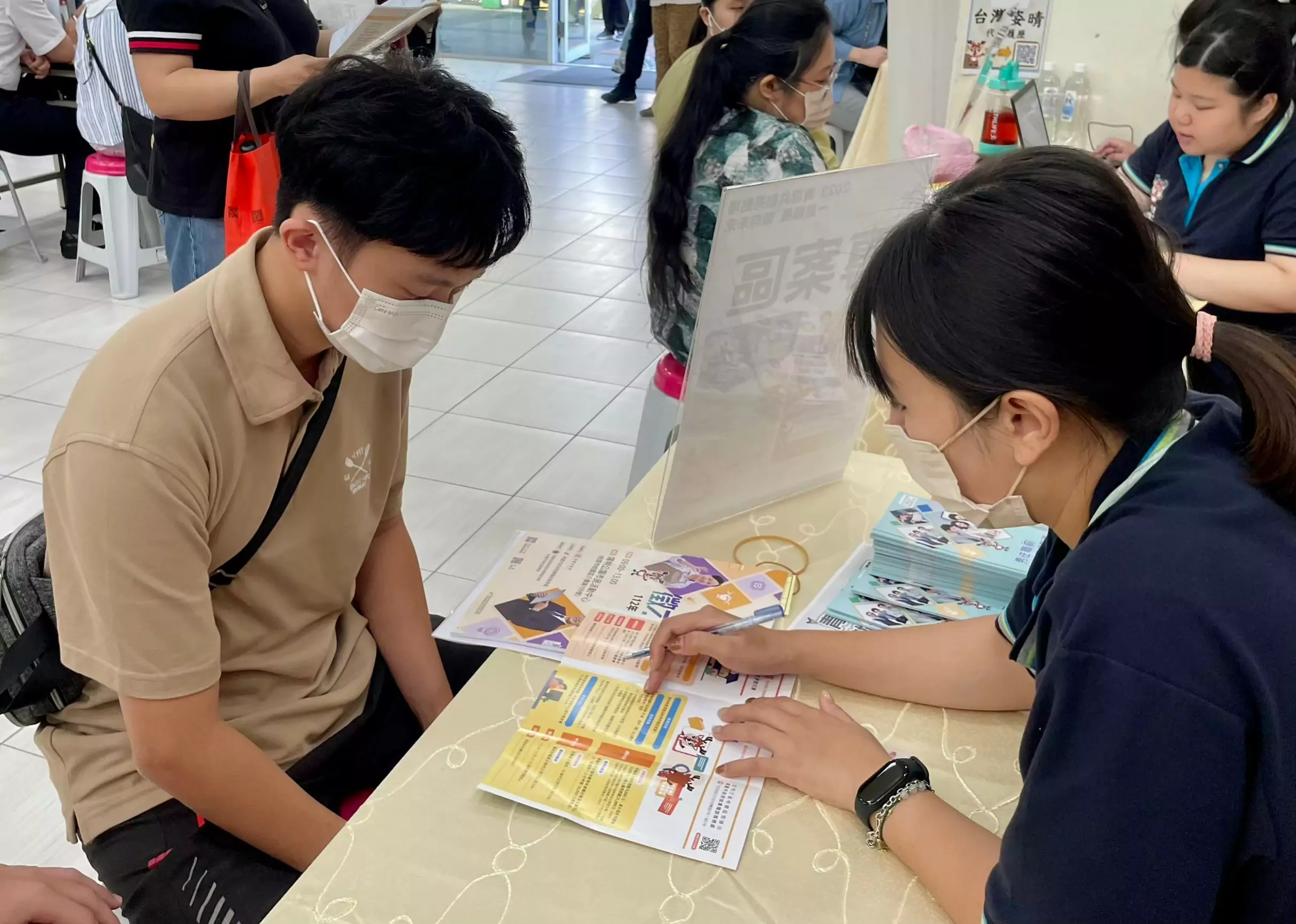 桃園就服處祭出就業獎勵金 這類人最高可拿2萬1000元 桃園就服處祭出就業獎勵金 這類人最高可拿2萬1000元