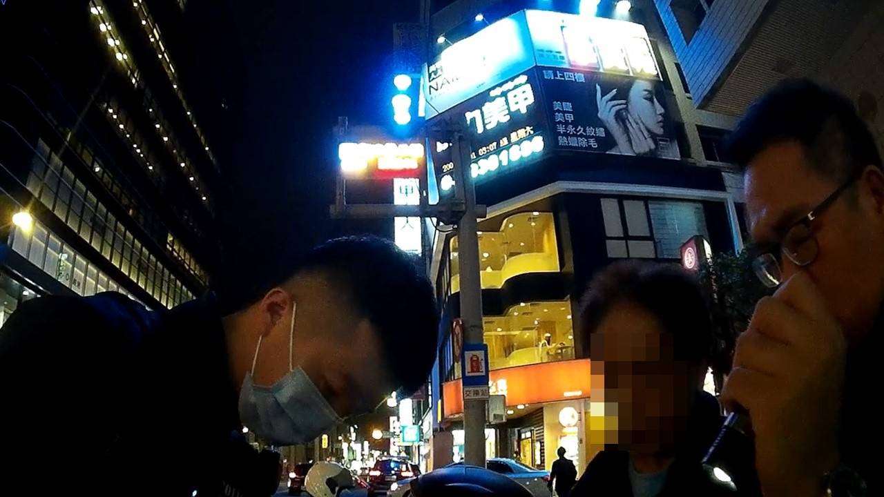 粗心騎士忘拔鑰匙 偷車賊哭窮仍遭送辦 1789006 0