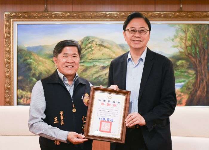 中壢仁海宮捐400萬元賑災 盼拋磚引玉助災民走出困境 20240408144034032