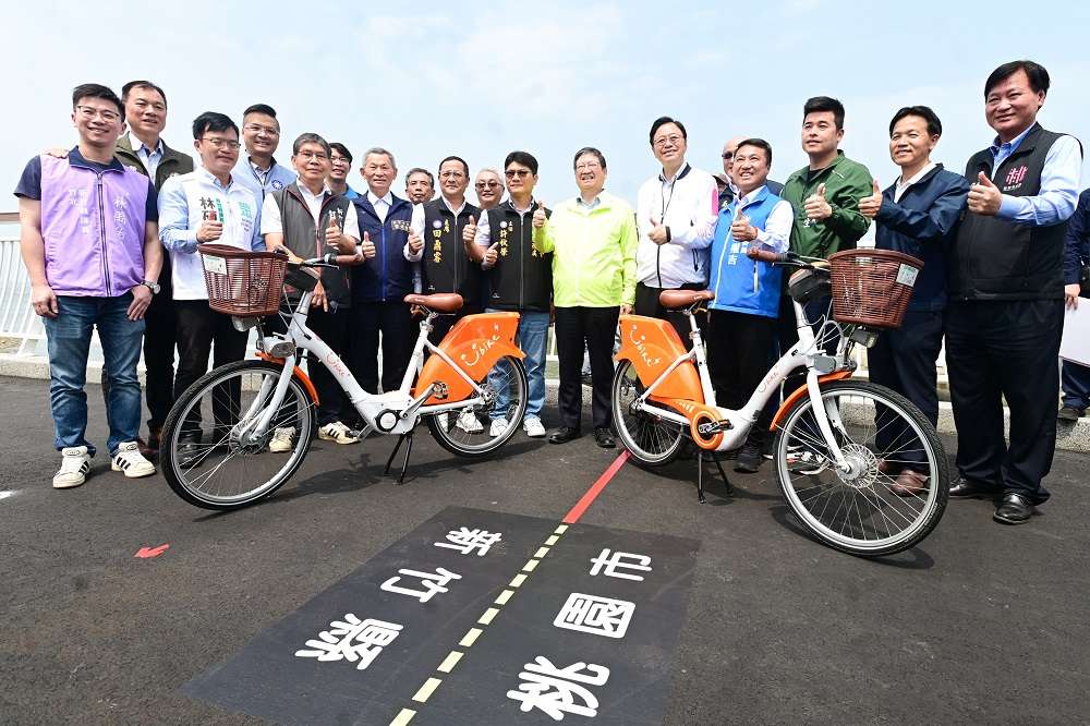 雙新自行車道跨橋完工啟用 暢遊桃竹美麗珍珠海岸廊帶 20240411 Z62 1975 0
