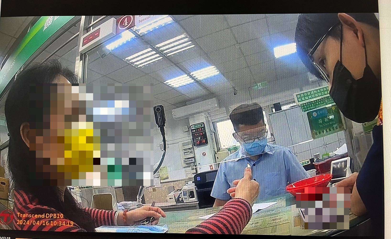 假軍醫利用同情心騙財!大溪警及時勸說婦人阻詐 383594
