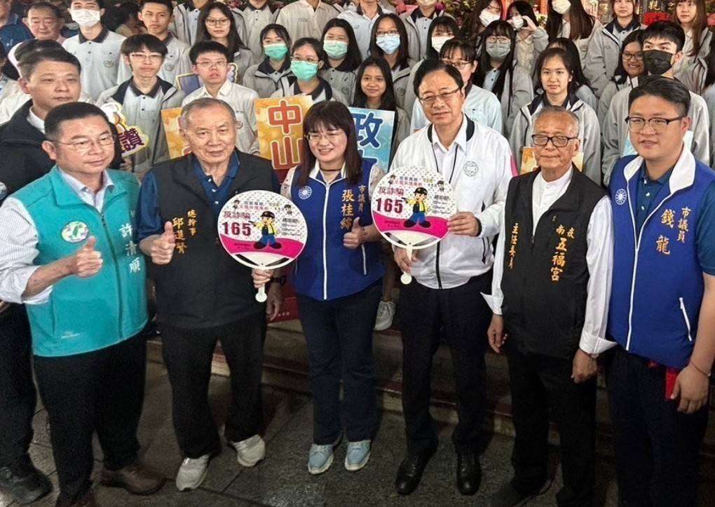 南崁五福宮玄壇元帥聖誕 張善政率蘆竹警守護民眾荷包 434704